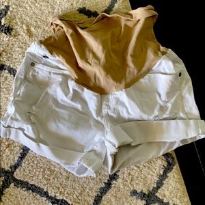 Maternity shorts
